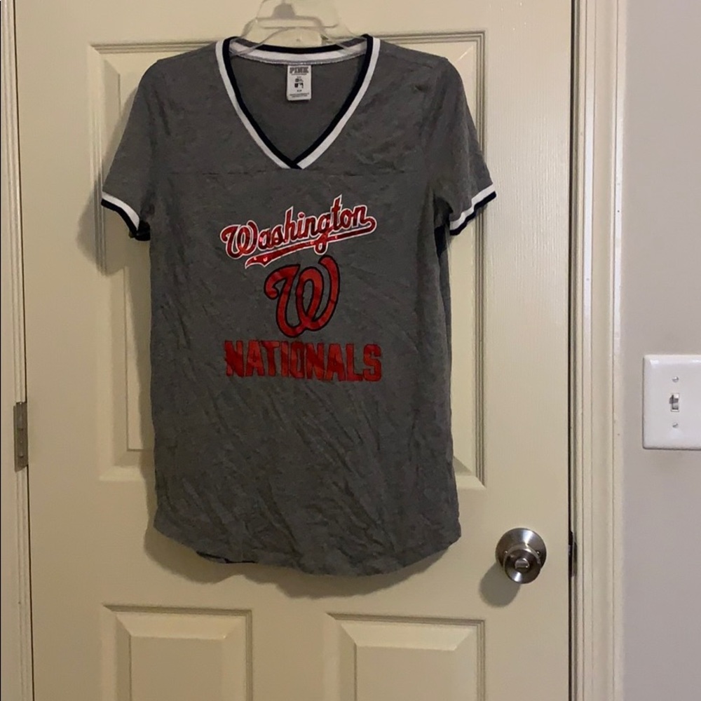 Medium Washington Nationals Tshirt